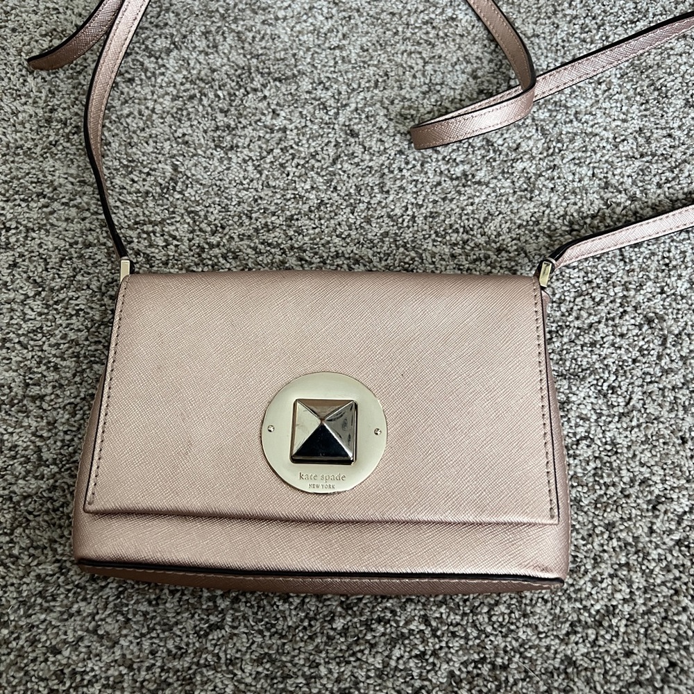Small Kate spade purse